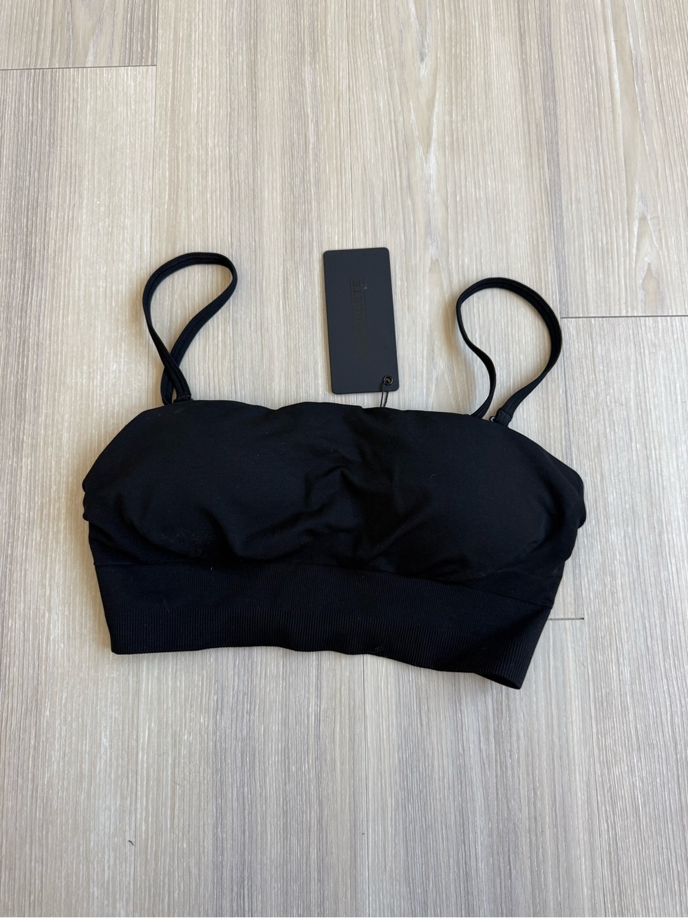 Alphalete Black Seamless Strapless Bralette with Removable Thin Straps